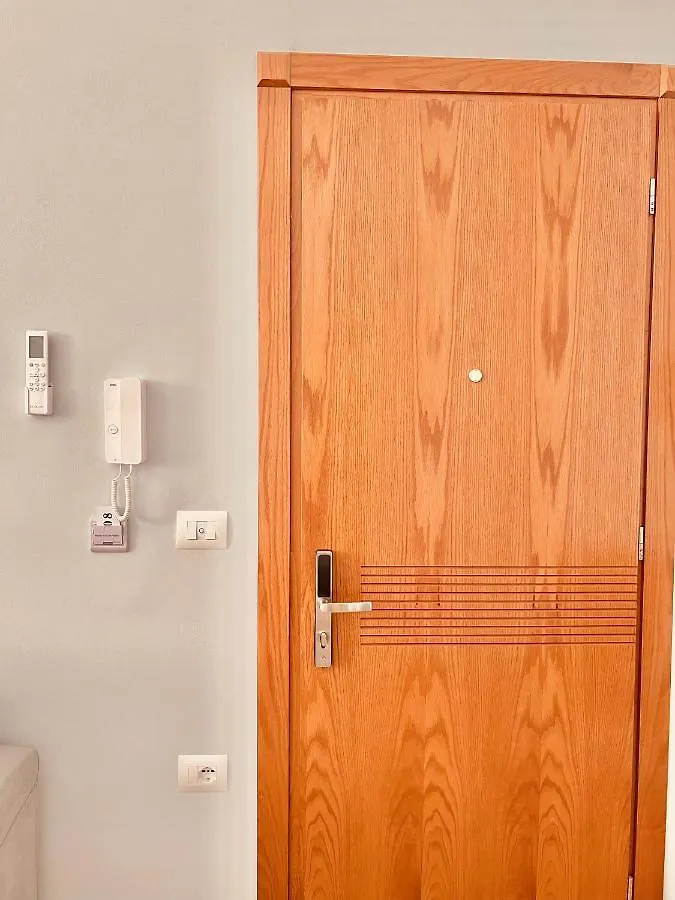 Flors Apartments Durres Albania